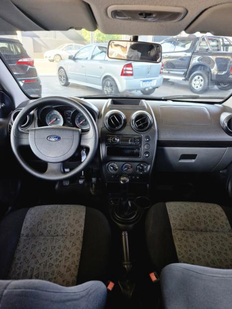 FORD Fiesta Sedan 1.6 4P FLEX, Foto 3