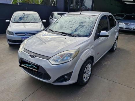 FORD Fiesta Sedan 1.6 4P FLEX, Foto 2