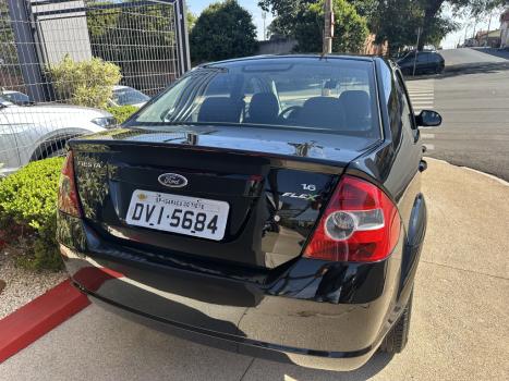 FORD Fiesta Sedan 1.6 4P FLEX, Foto 4