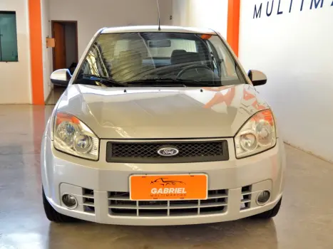 FORD Fiesta Sedan 1.6 4P FLEX, Foto 2