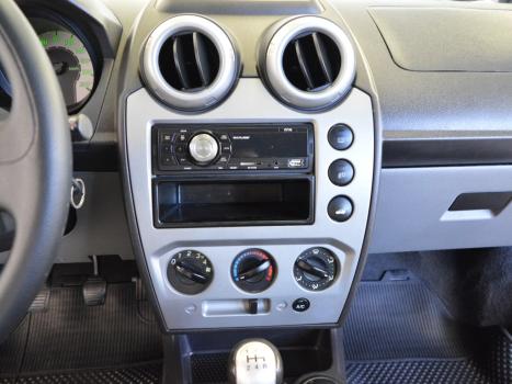 FORD Fiesta Sedan 1.6 4P FLEX, Foto 8
