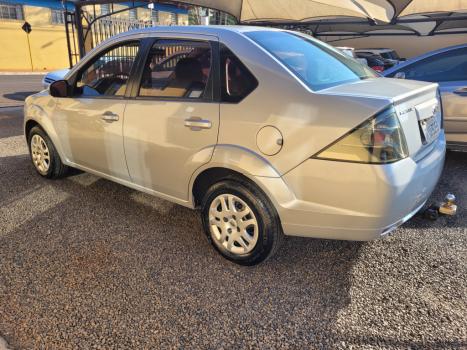 FORD Fiesta Sedan 1.6 4P CLASS FLEX, Foto 4