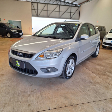 FORD Focus Hatch 1.6 4P, Foto 1