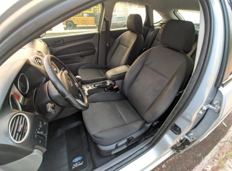 FORD Focus Hatch 1.6 4P, Foto 9