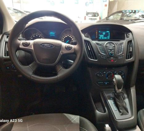 FORD Focus Hatch 1.6 16V 4P FLEX S POWERSHIFT AUTOMTICO, Foto 9