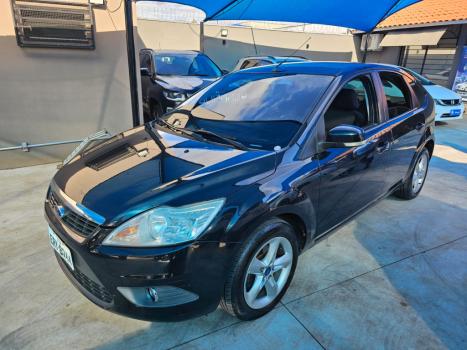 FORD Focus Hatch 1.6 16V 4P FLEX GL, Foto 4