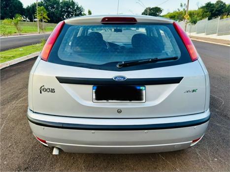 FORD Focus Hatch 1.6 4P FLEX GL, Foto 8