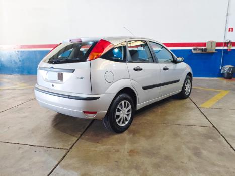 FORD Focus Hatch 1.6 4P FLEX GL, Foto 1