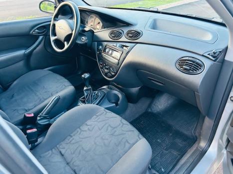 FORD Focus Hatch 1.6 4P FLEX GL, Foto 13