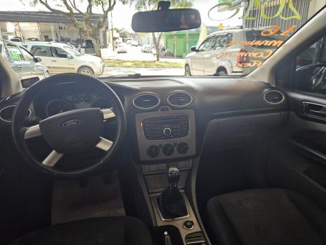 FORD Focus Hatch 1.6 4P FLEX GL, Foto 4