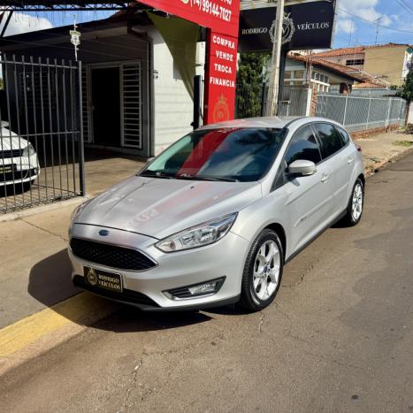 FORD Focus Hatch 1.6 16V 4P SE PLUS FLEX, Foto 2