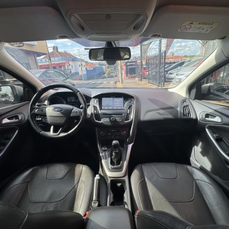 FORD Focus Hatch 1.6 16V 4P SE PLUS FLEX, Foto 7