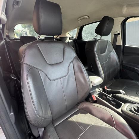 FORD Focus Hatch 1.6 16V 4P SE PLUS FLEX, Foto 11