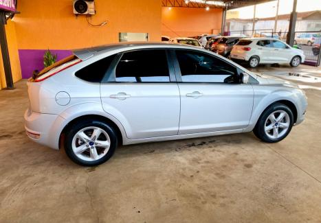 FORD Focus Hatch 1.6 4P, Foto 4