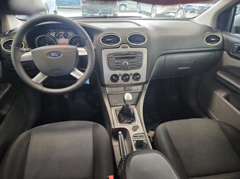FORD Focus Hatch 1.6 4P FLEX GL, Foto 4