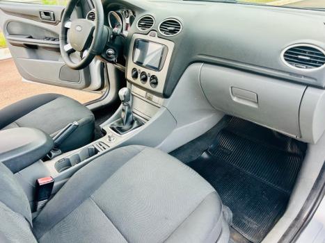 FORD Focus Hatch 1.6 4P GLX FLEX, Foto 19