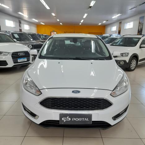 FORD Focus Hatch 1.6 16V 4P SE PLUS FLEX, Foto 3