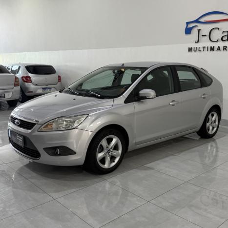 FORD Focus Hatch 1.6 4P GLX, Foto 3