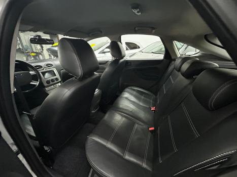 FORD Focus Hatch 1.6 4P FLEX GL, Foto 9
