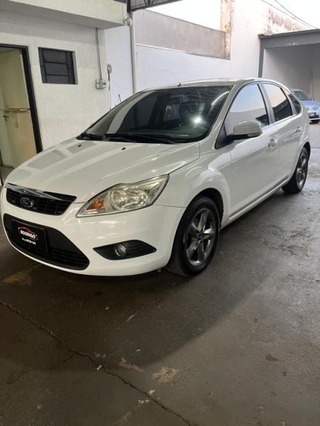 FORD Focus Hatch 1.6 4P GLX FLEX, Foto 2
