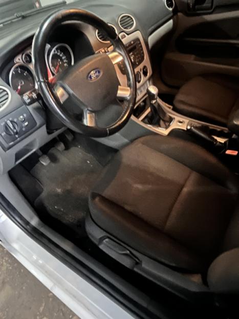 FORD Focus Hatch 1.6 4P GLX FLEX, Foto 6