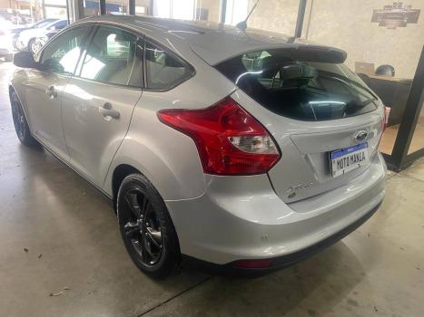 FORD Focus Hatch 1.6 16V 4P SE FLEX, Foto 7