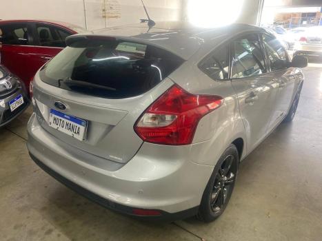FORD Focus Hatch 1.6 16V 4P SE FLEX, Foto 9