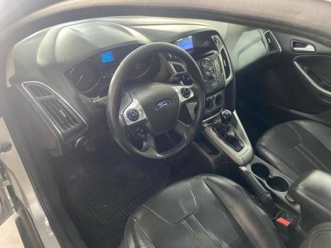 FORD Focus Hatch 1.6 16V 4P SE FLEX, Foto 13