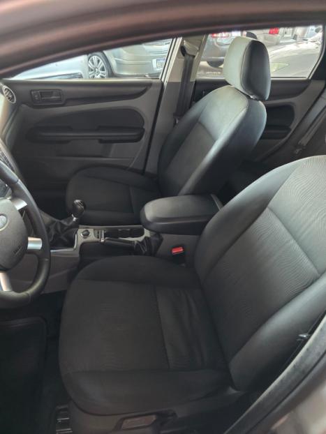 FORD Focus Hatch 1.6 4P GLX FLEX, Foto 4