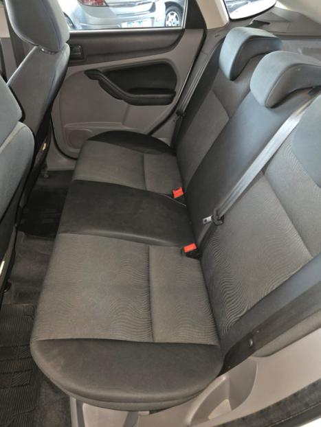 FORD Focus Hatch 1.6 4P GLX FLEX, Foto 6