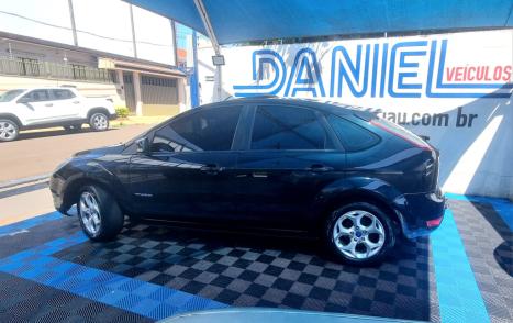 FORD Focus Hatch 2.0 16V 4P TITANIUM FLEX, Foto 2