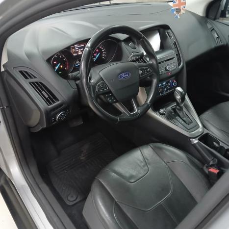 FORD Focus Hatch 2.0 16V 4P FLEX SE PLUS POWERSHIFT AUTOMTICO, Foto 4