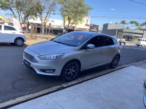 FORD Focus Hatch 2.0 16V 4P FLEX TITANIUM POWERSHIFT AUTOMTICO, Foto 2
