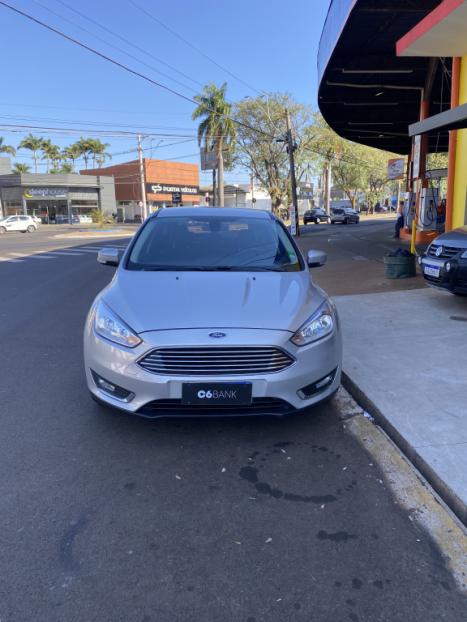 FORD Focus Hatch 2.0 16V 4P FLEX TITANIUM POWERSHIFT AUTOMTICO, Foto 3