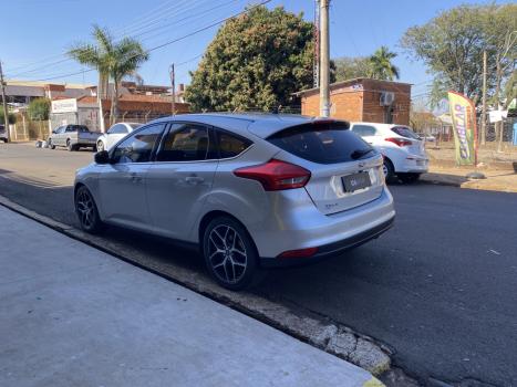 FORD Focus Hatch 2.0 16V 4P FLEX TITANIUM POWERSHIFT AUTOMTICO, Foto 5