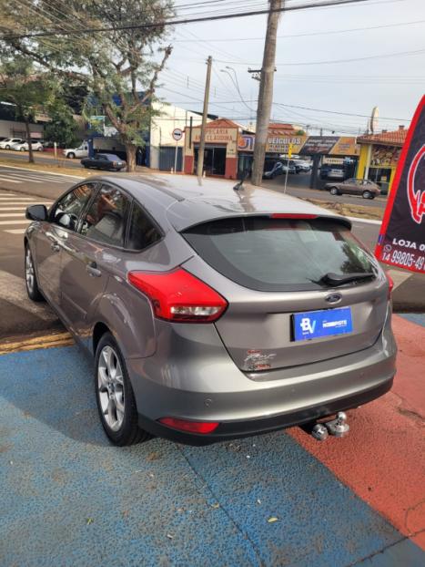 FORD Focus Hatch 2.0 16V 4P FLEX SE PLUS POWERSHIFT AUTOMTICO, Foto 9