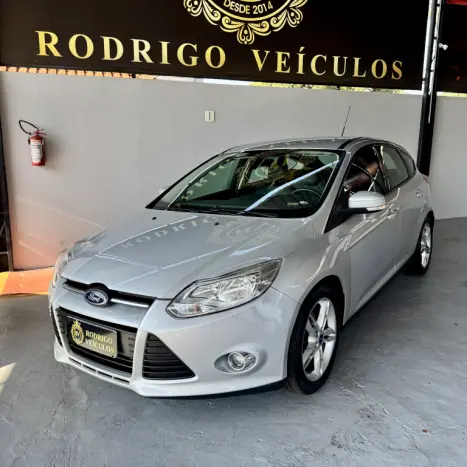 FORD Focus Hatch 2.0 16V 4P FLEX SE PLUS POWERSHIFT AUTOMTICO, Foto 2