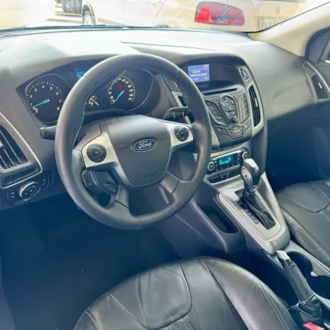 FORD Focus Hatch 2.0 16V 4P FLEX SE PLUS POWERSHIFT AUTOMTICO, Foto 7