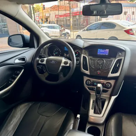FORD Focus Hatch 2.0 16V 4P FLEX SE PLUS POWERSHIFT AUTOMTICO, Foto 9