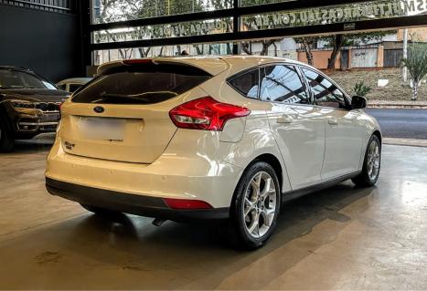 FORD Focus Hatch 2.0 16V 4P FLEX SE PLUS POWERSHIFT AUTOMTICO, Foto 3