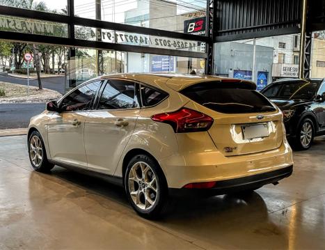 FORD Focus Hatch 2.0 16V 4P FLEX SE PLUS POWERSHIFT AUTOMTICO, Foto 5