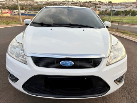 FORD Focus Hatch 2.0 16V 4P GLX FLEX, Foto 3