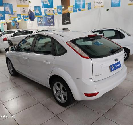 FORD Focus Hatch , Foto 6