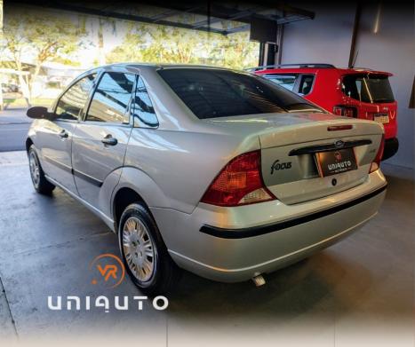 FORD Focus Sedan 1.6 4P, Foto 4