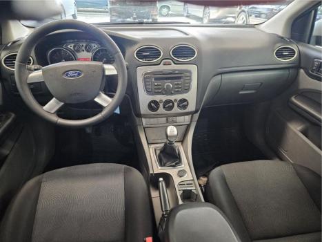 FORD Focus Sedan 1.6 4P GL, Foto 4