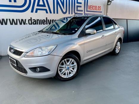 FORD Focus Sedan 2.0 16V 4P, Foto 1