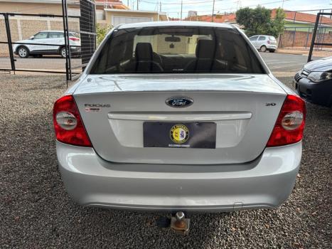 FORD Focus Sedan 2.0 16V 4P FC FLEX, Foto 6