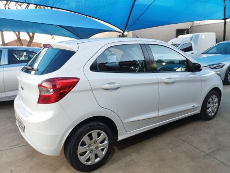 FORD Ka Hatch 1.0 12V 4P TI-VCT SE FLEX, Foto 4