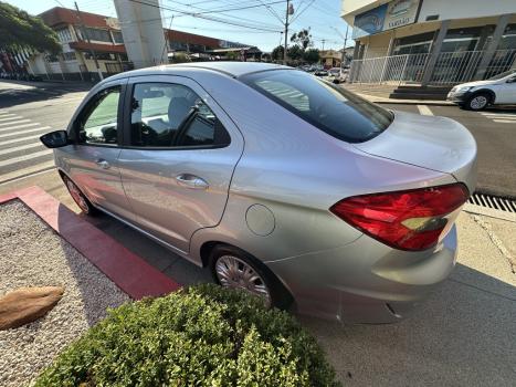 FORD Ka + Sedan 1.5 12V 4P TI-VCT SE PLUS FLEX AUTOMTICO, Foto 6