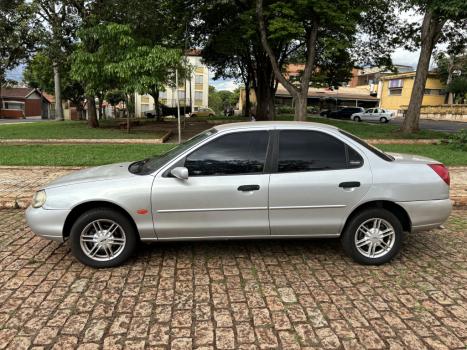 FORD Mondeo 2.0 16V GLX, Foto 9